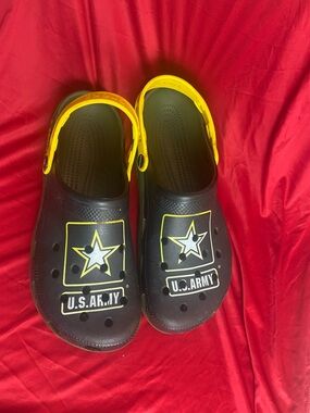 U.S. Army  Black and Yellow Clog Shoes